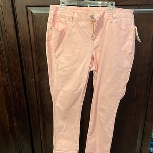 Crown and Ivy Pink ankle pants